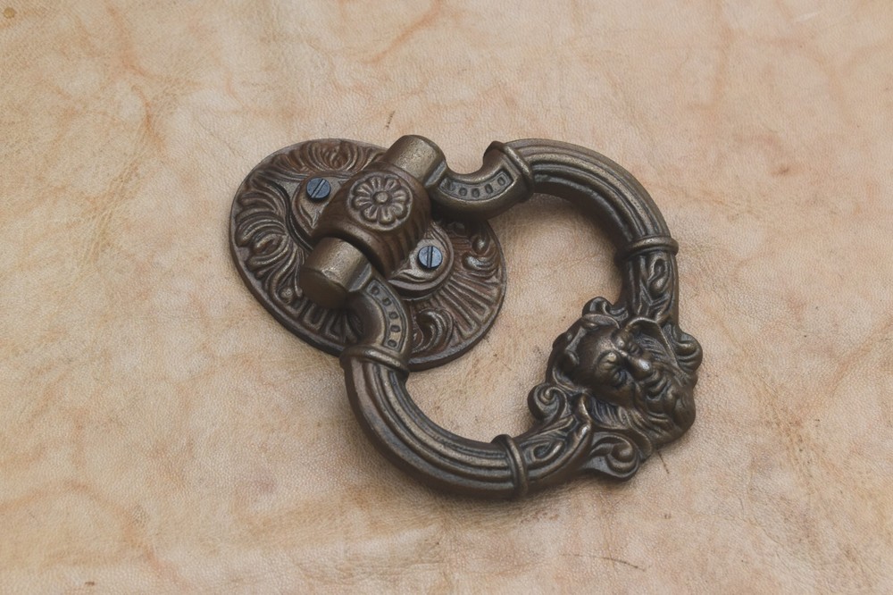 Vintage Cast Iron Victorian Face antique Gold Door Knocker Handle Pull Ring