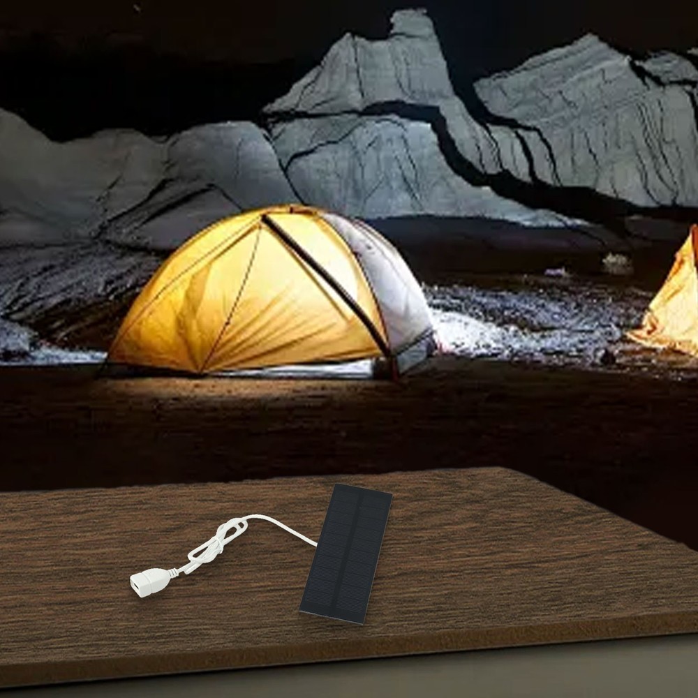 Innovative 2W Portable Solar Charger Compatible with Small Electronics