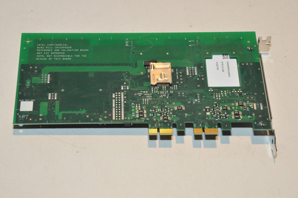 Tyco / Intel Upham IV MINI-PCIe Interposer Reference Validation Board w/ WiFi