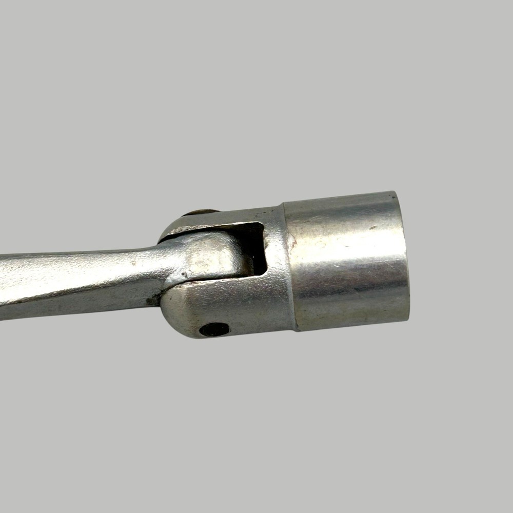 Mastercraft 1/2” Combination Swivel Flex Socket Wrench 12 Pt & Open Ended Japan