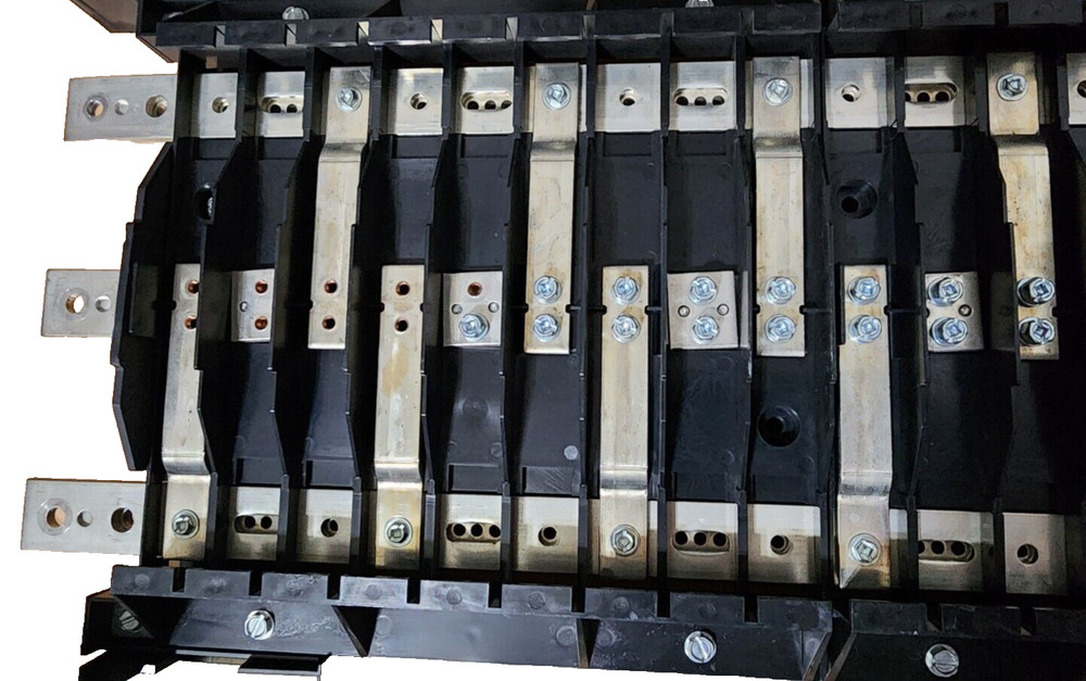 Siemens - Load Center Panel Board 25-1/2'' x 13-1/2''