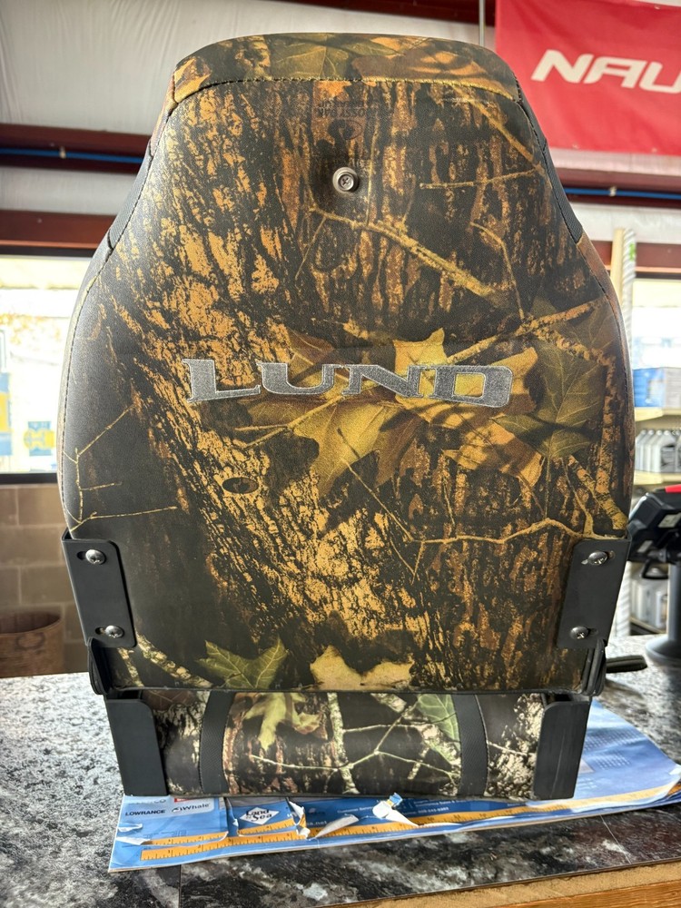 LUND CAMO BOAT SEATS