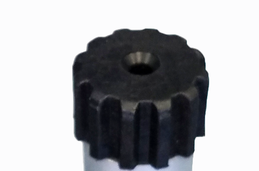 Spline Tip for Boat Vent