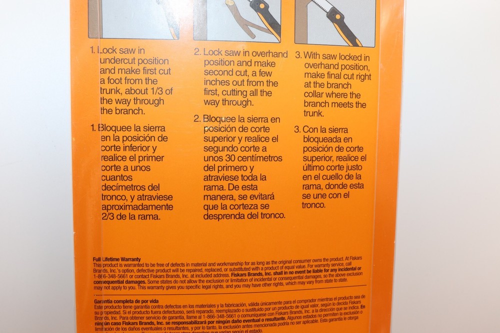 Fiskars 10” Blade Folding/Locking Power Tooth Pruning Saw