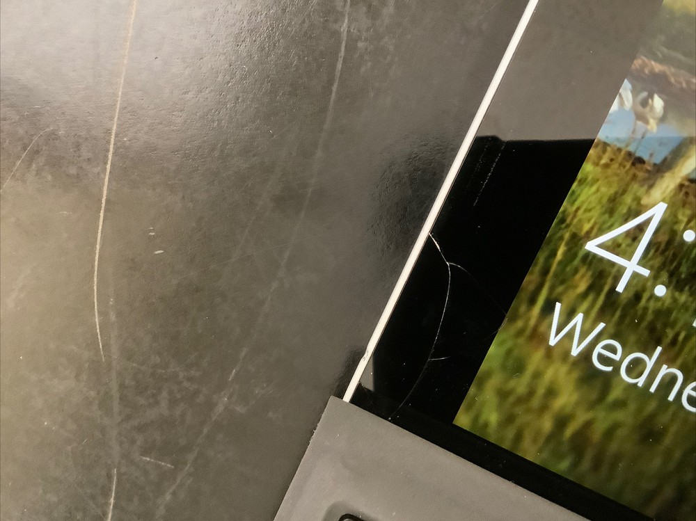 Microsoft Surface Does Not Stay Powered On 128GB