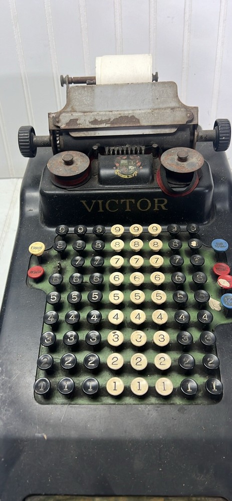Vintage Model W Electric Victor Adding Machine Untested Display