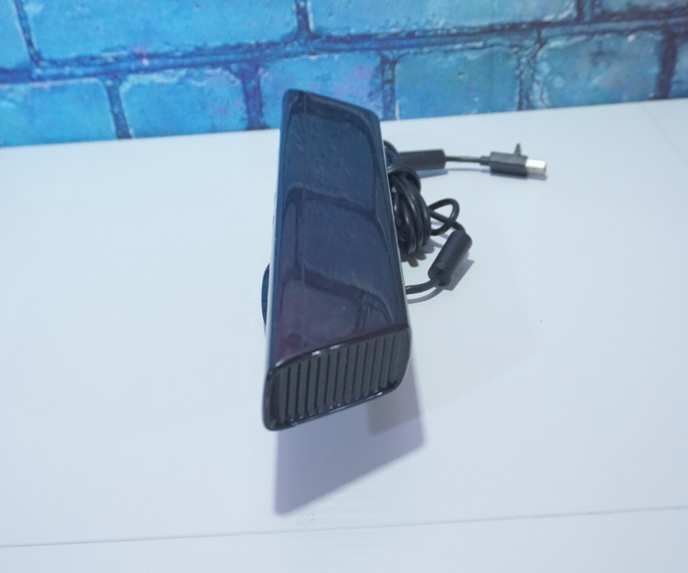 Black Microsoft Xbox 360 Kinect Motion Sensor Camera Bar - Model 1473