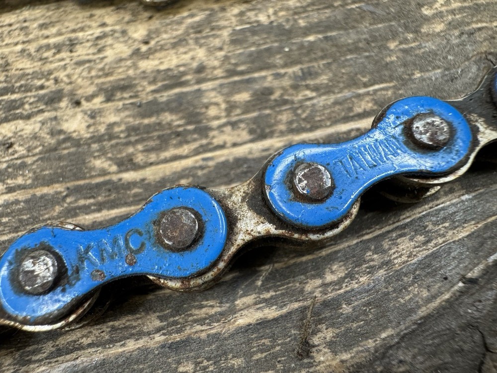 Kmc Blue Bmx Chain RB
