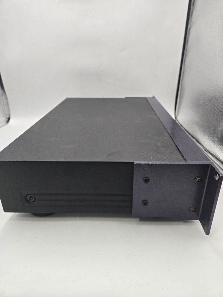 HHB BurnIT CDR-830 Professional Compact Disc Recorder W/ Rack Mount - No Remote