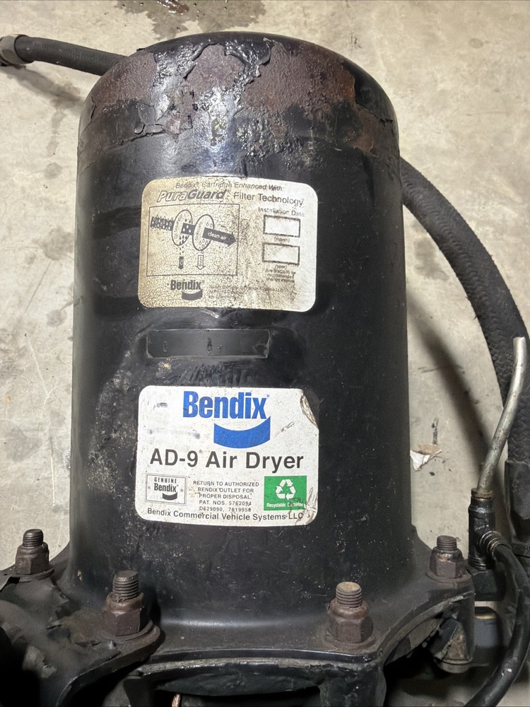 Bendix AD- Air Dryer D629090 Used