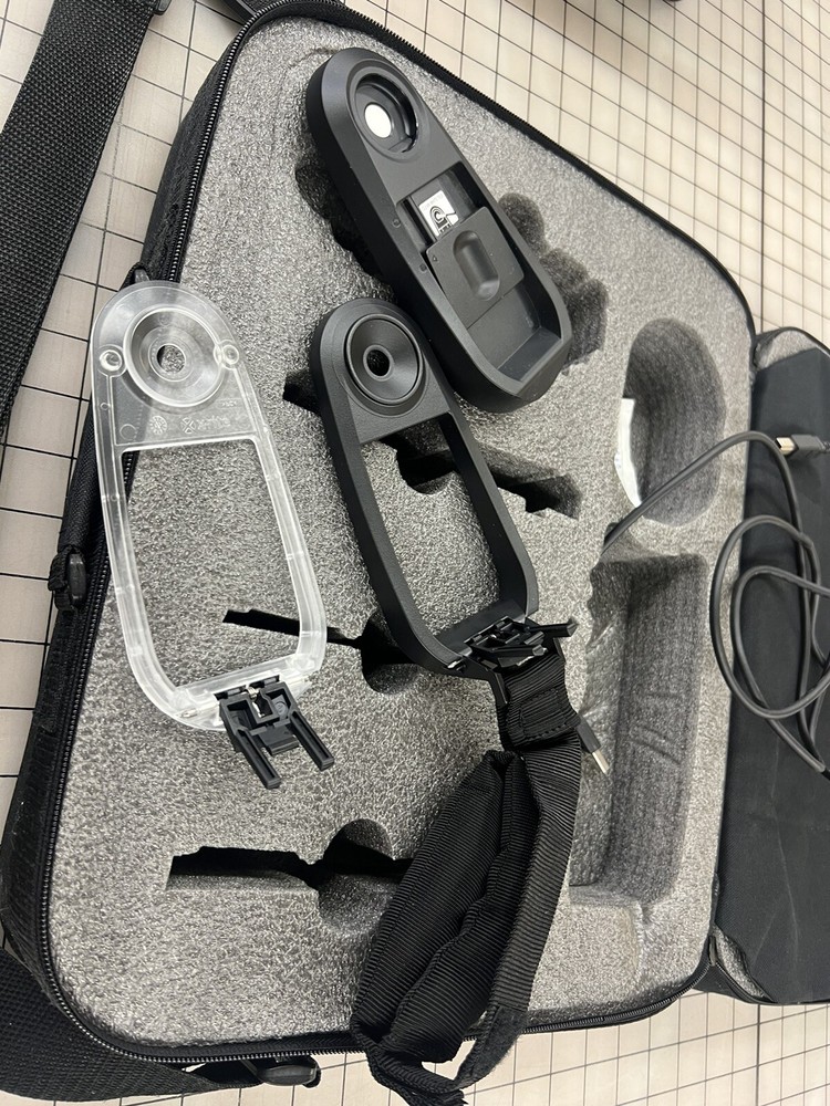 EFI ES-2000 Spectrophotometer