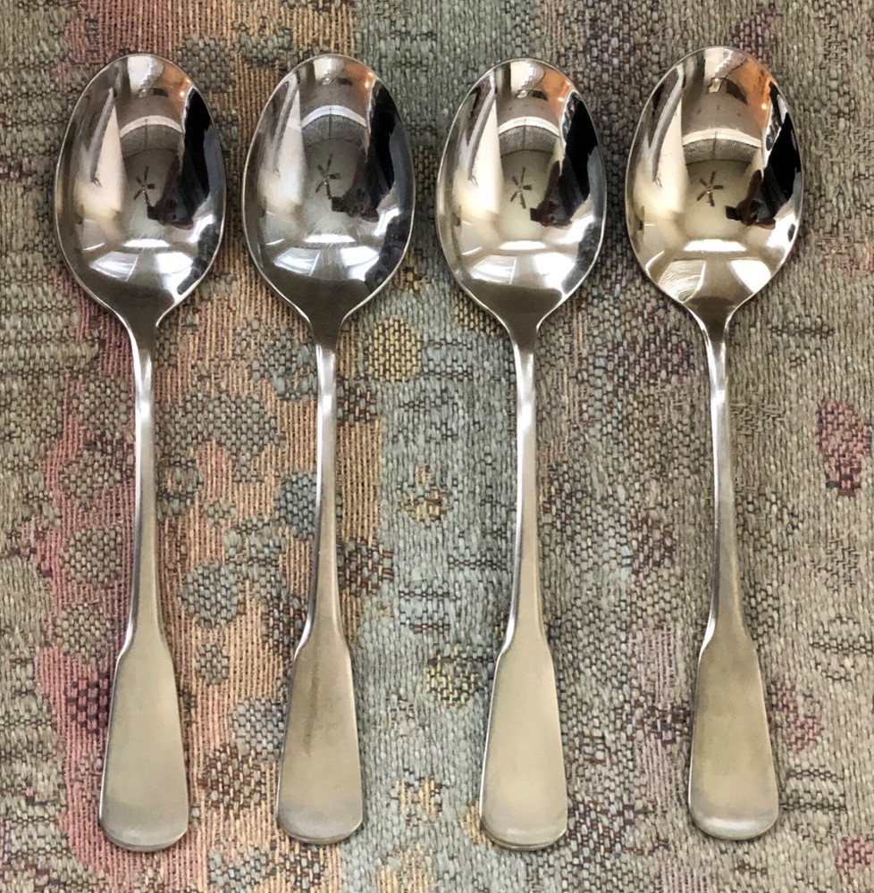 Oneida  YANKEE CLIPPER STAINLESS USA  Soup Spoons 4