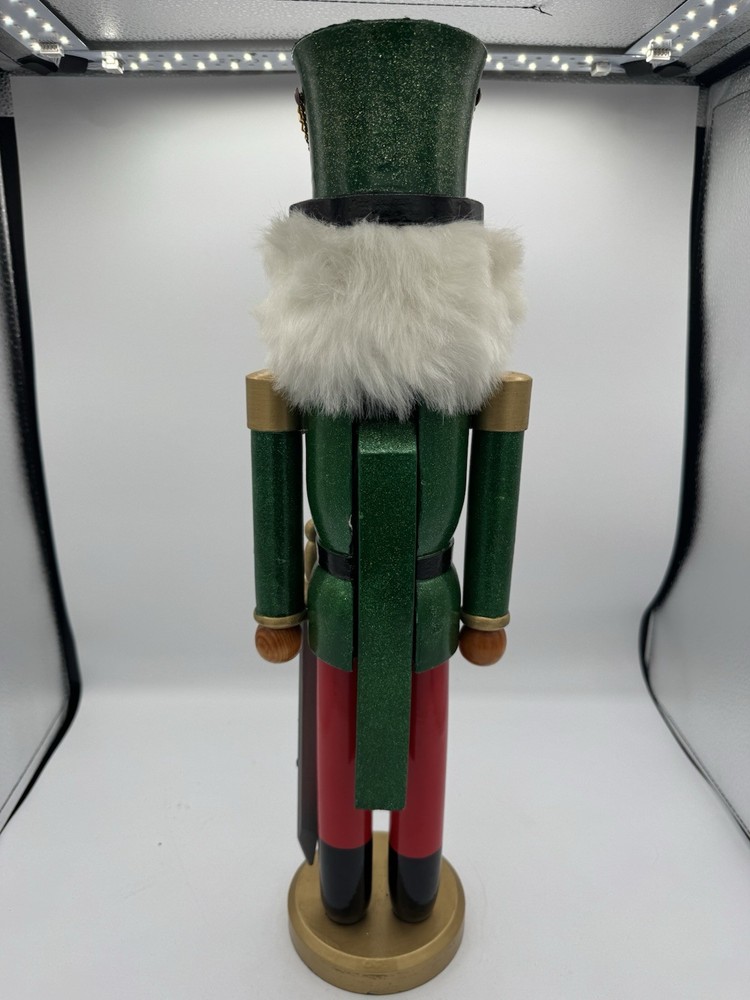 20 Inch Tall Nutchlracker Guard