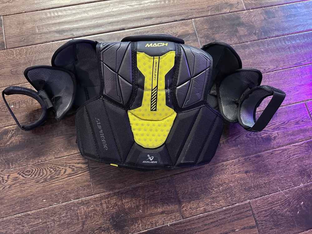 Bauer Supreme Mach Shoulder Pads Intermediate Size Large (1016-5566)