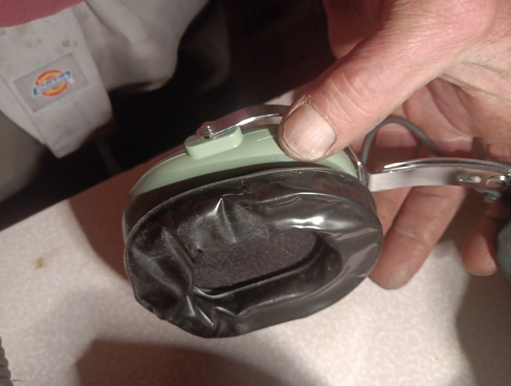 David Clark Aviation Headphones w/mic.