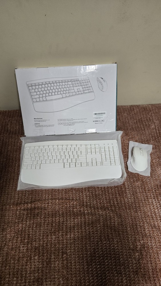 Wireless QWERTY Keyboard and Mouse Bundle, White, Standard, English Layout