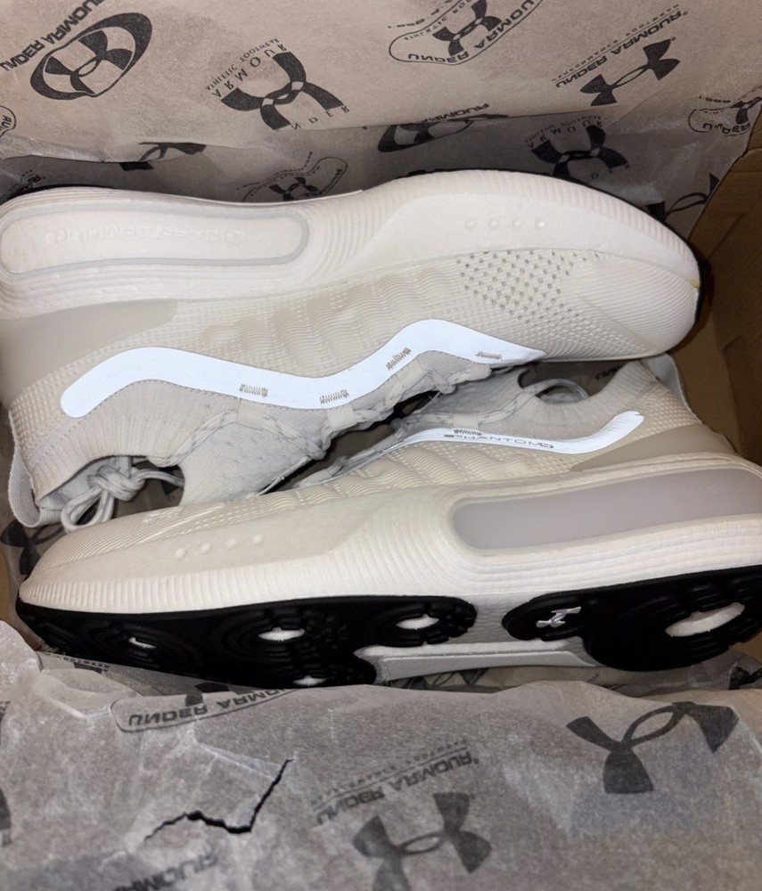Under Armour Phantom 4 White Size 12 Brand New