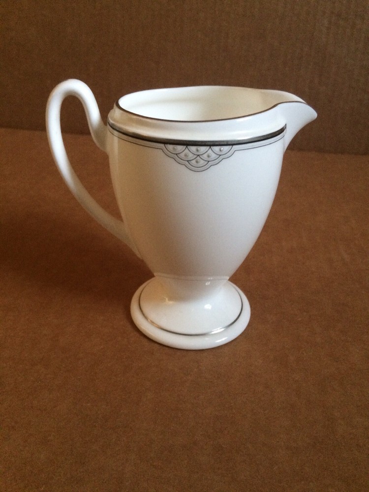 Waterford Chiffonier Creamer