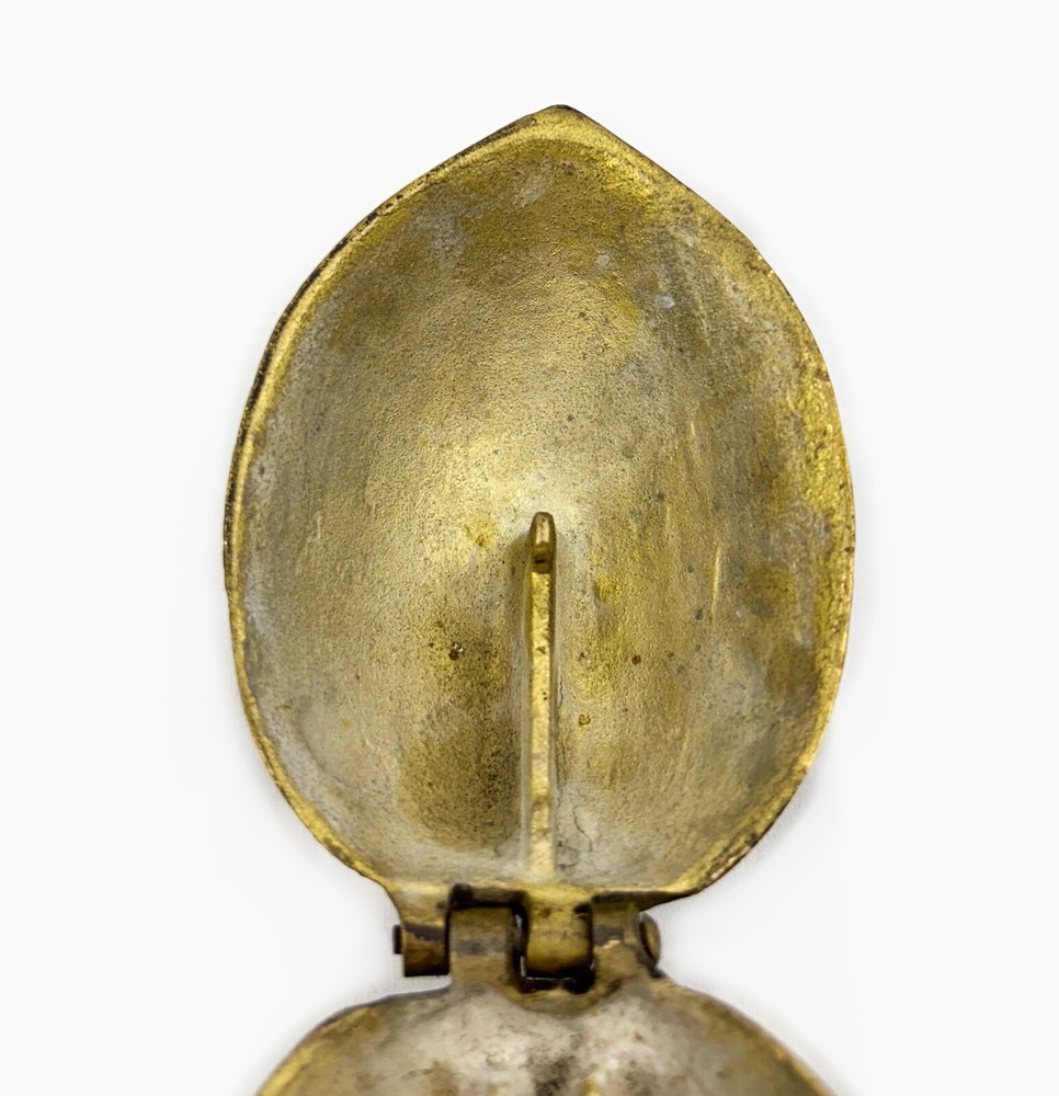 Vintage Solid Brass Heavy Walnut-Shaped Nut Cracker w Sturdy Hinge - Becara