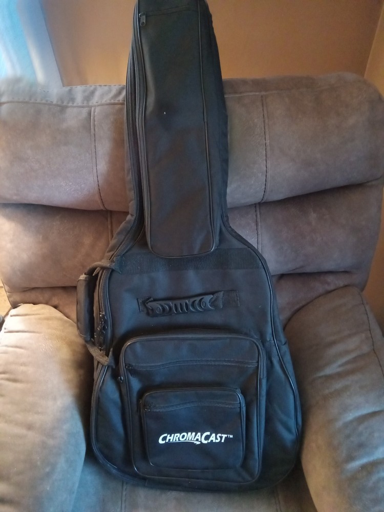 Very Nice Pre-Owned ChromoCast Classical Guitar Gig Bag