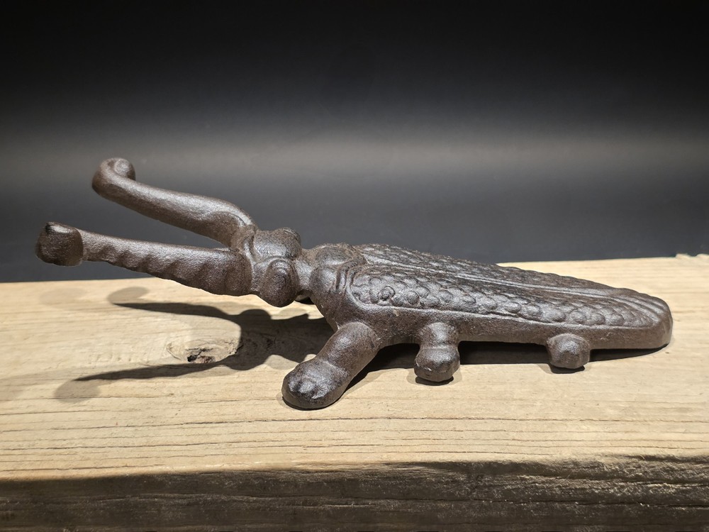 10" Vintage Style Cast Iron Beetle Boot Jack