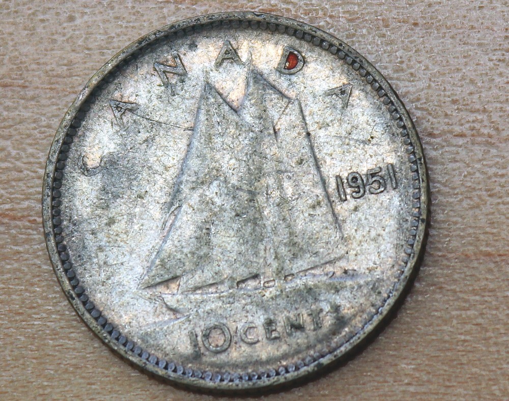 1951 Canada 10 Cents Silver