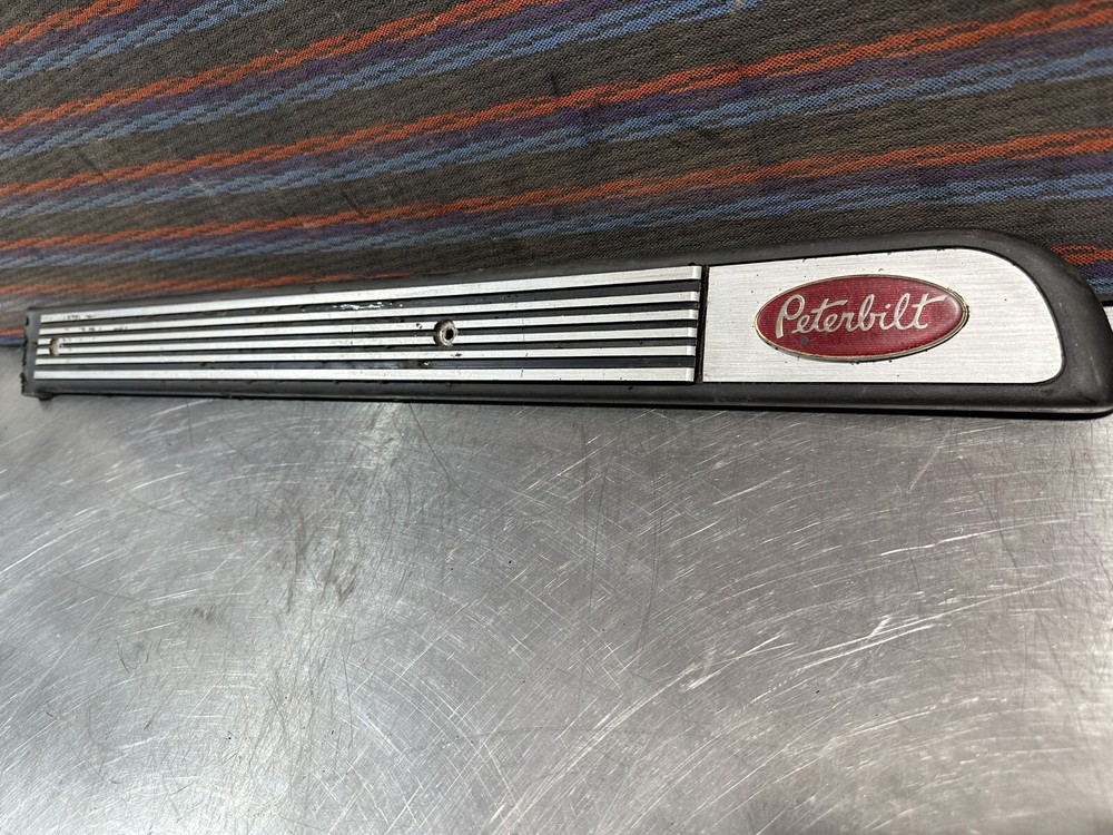 Peterbilt 386 POLY Left/Driver LOWER DOOR TRIM Trim/Panel