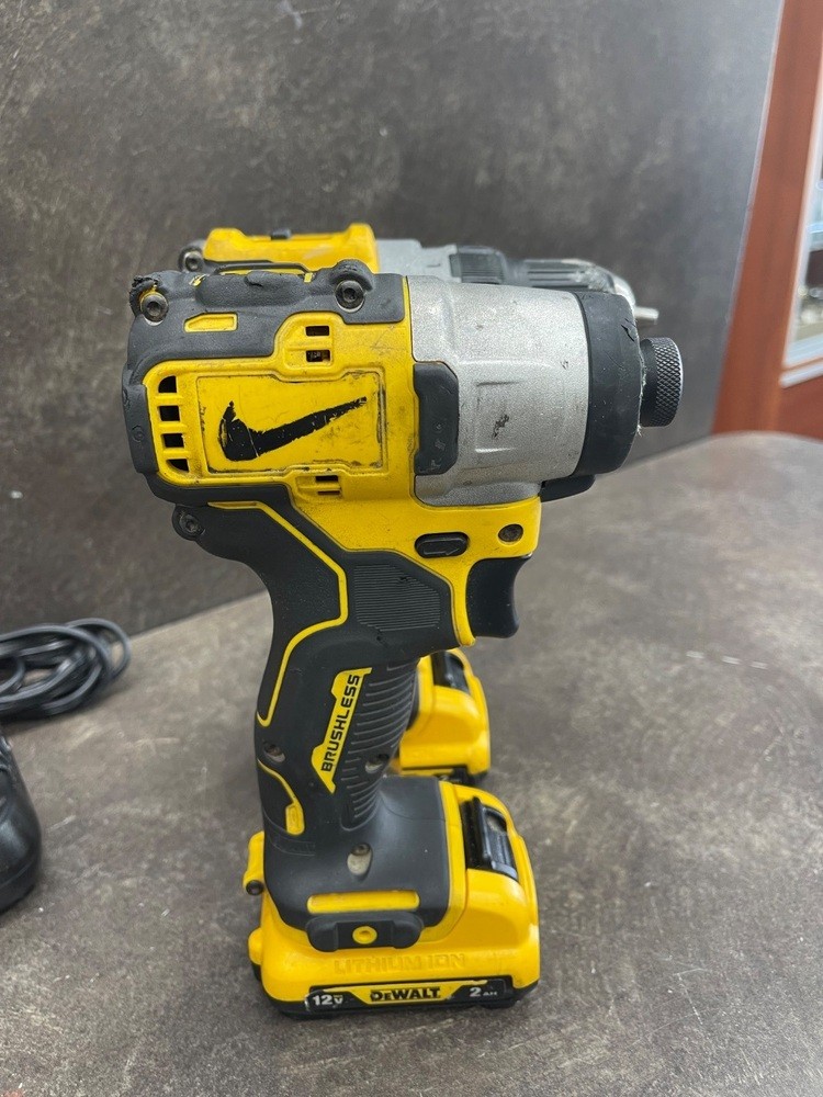 Dewalt Hammer Drill/Impact Drill Set