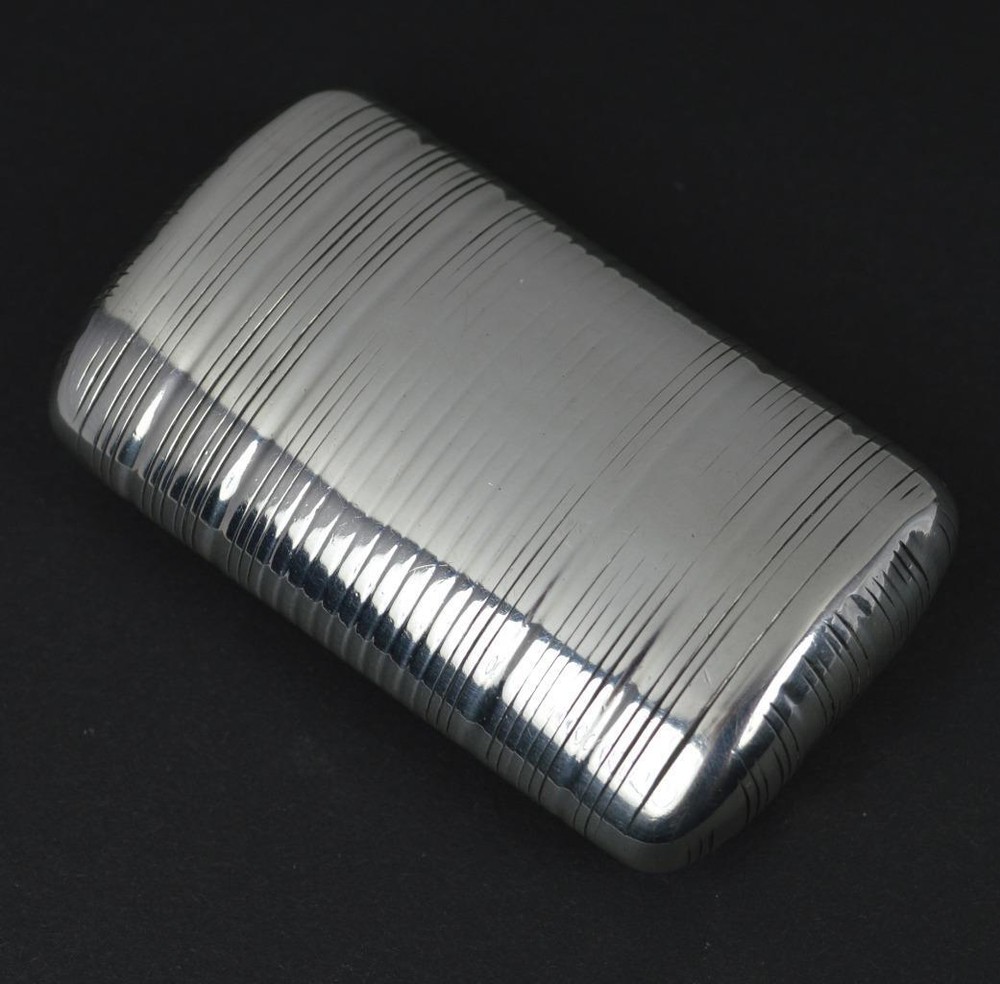 Early Victorian Silver Ribbed Curved Snuff Box