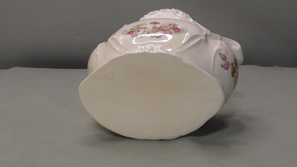 Vintage Romantic Vanity Decor Vase Container cosmetic