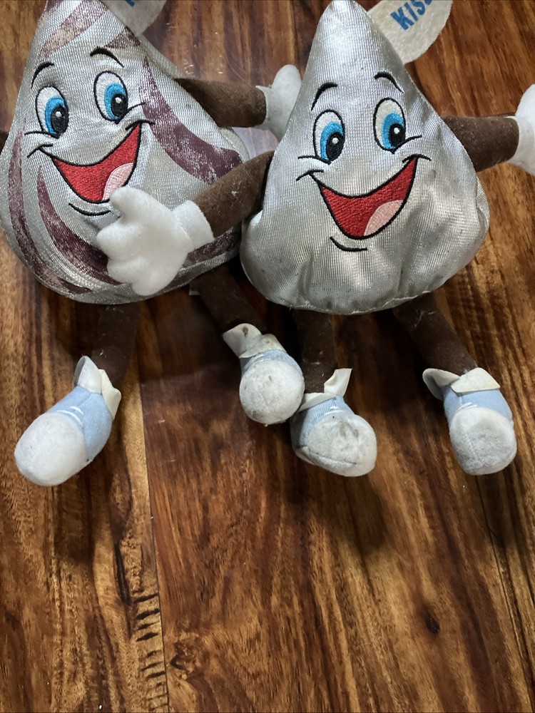 2 Hershey Kisses 2001. Approx 9”
