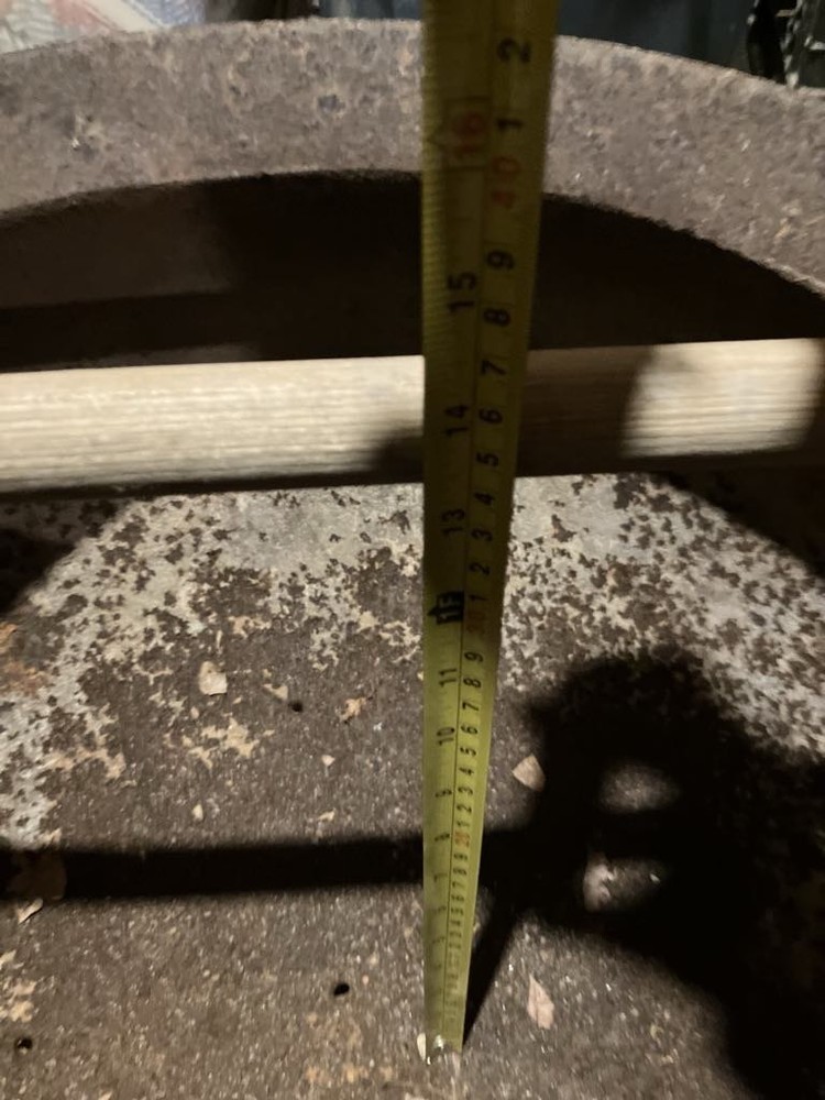 Antique 15gallon Cast Iron Tripod Cauldron