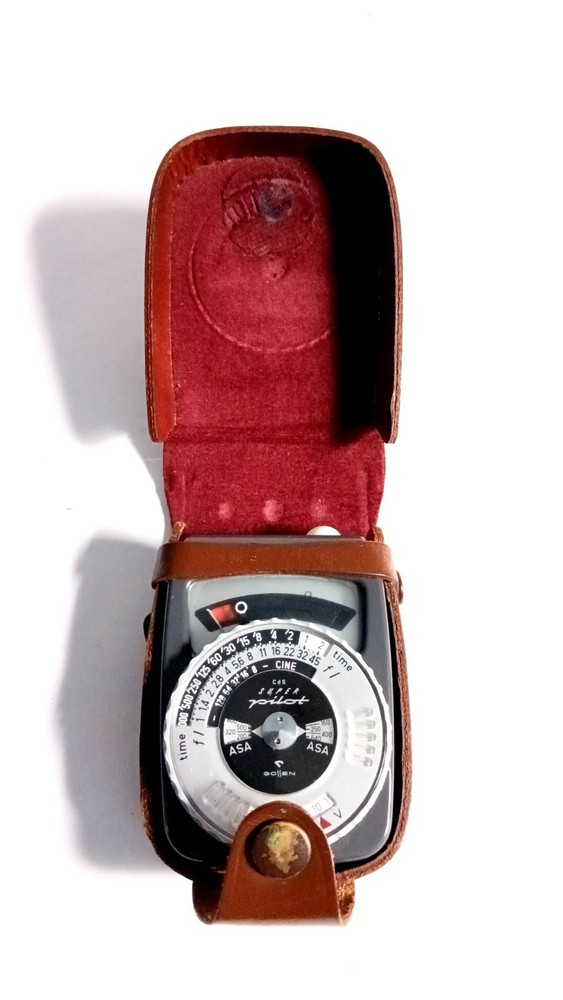 Gossen Super Pilot CdS Light Meter w/ Case Great Condition