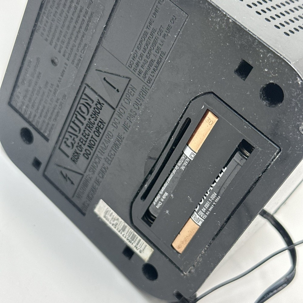 onn bluetooth Clock radio