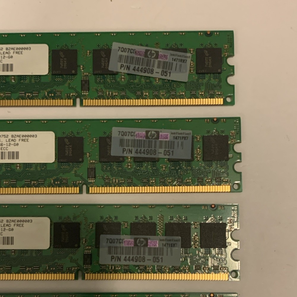 Micron 4GB (4x1GB) DDR2 ECC DIMM PC2-6400E Server Memory MT18HTF12872AY-800E1