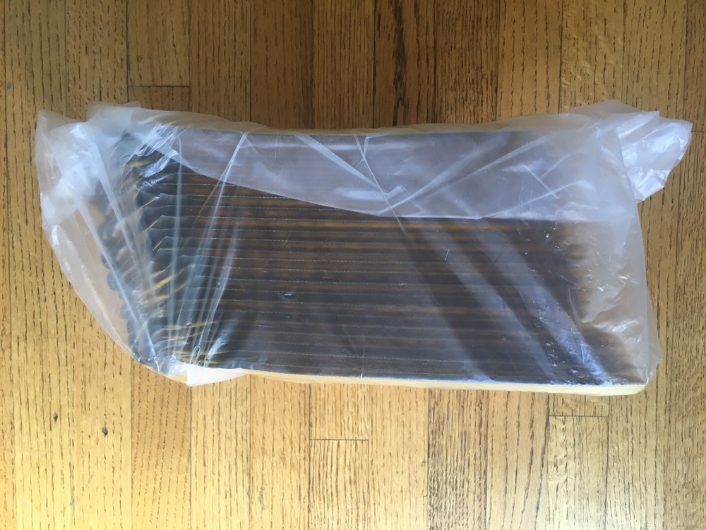 Poly Mailer Padded Envelope Bubble mailer envelope 7.25x8 Gold Metallic. UTAPE®