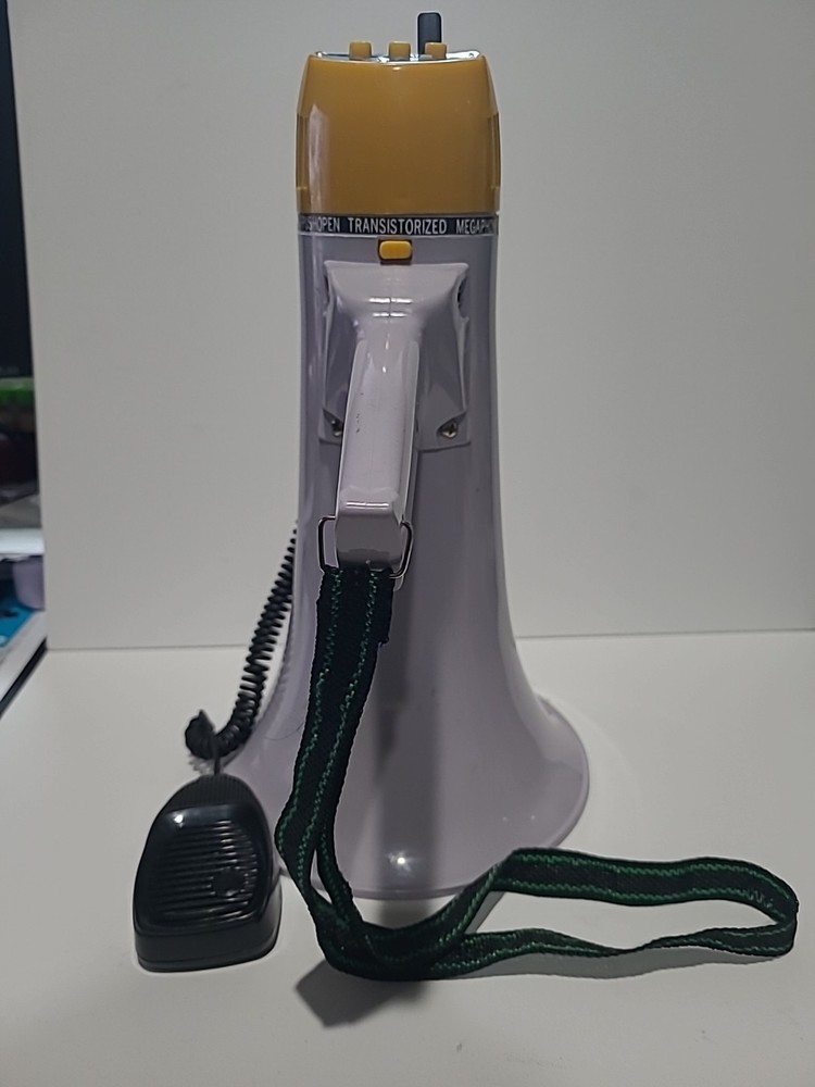 Megahorn With Handheld Microphone Tested