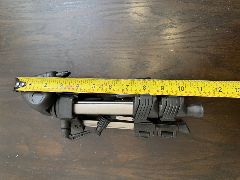 Vanguard Mars 1 Expandable Tripod Mini & Sturdy. Great Condition
