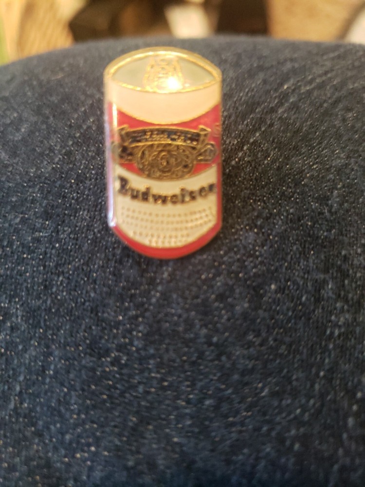 Vintage Budweiser Beer Can Pin