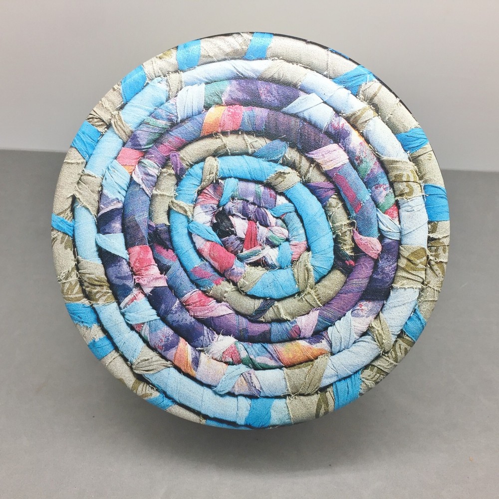 Fruit Cake Candy Cookie Button Storage Tin 7.25" Lithograph Top Coiled Rag Rug