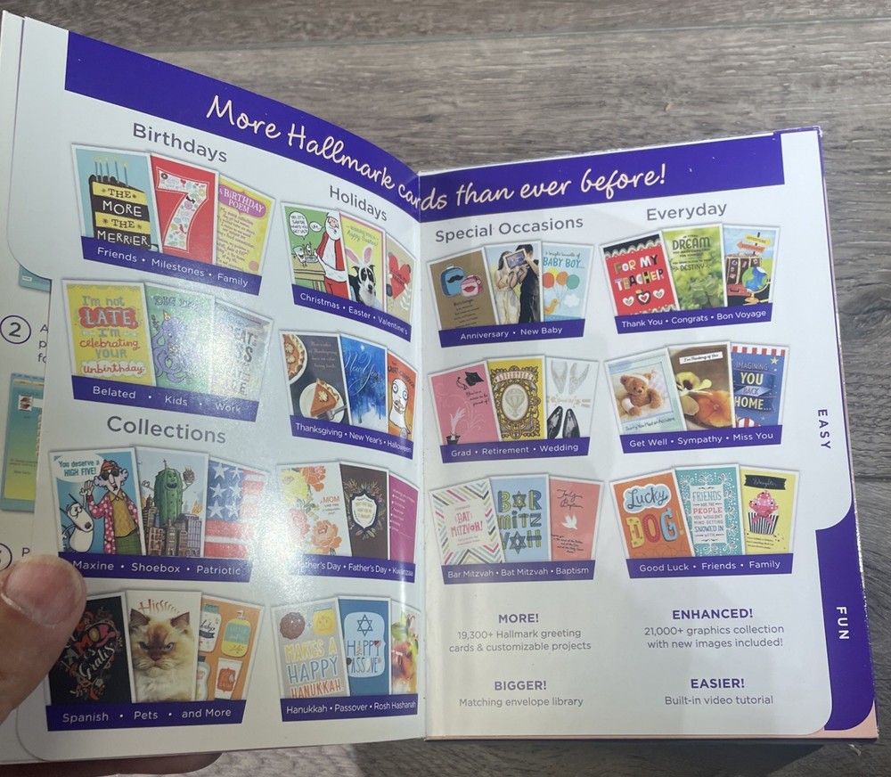 Hallmark Card Studio Deluxe Software Create Custom Cards Kit - Software & Guide