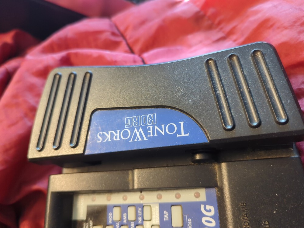 KORG Tone Works AX100G Guitar Modeling Signal Processor Expression Pedal TESTED