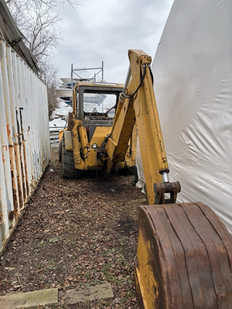 1969 Pettibone Multihoe Backhoe Loader