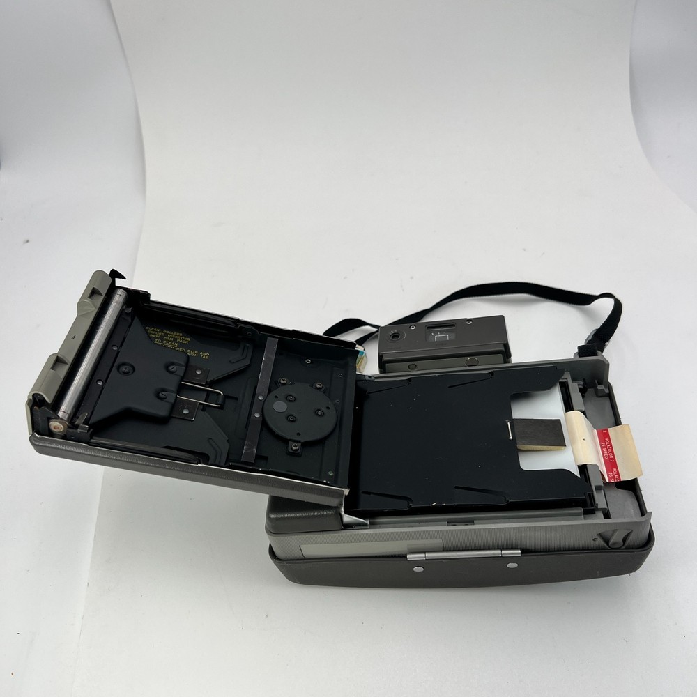 Vintage Polaroid 430 Automatic Land Camera with Strap & 490 Focus Flash Untested
