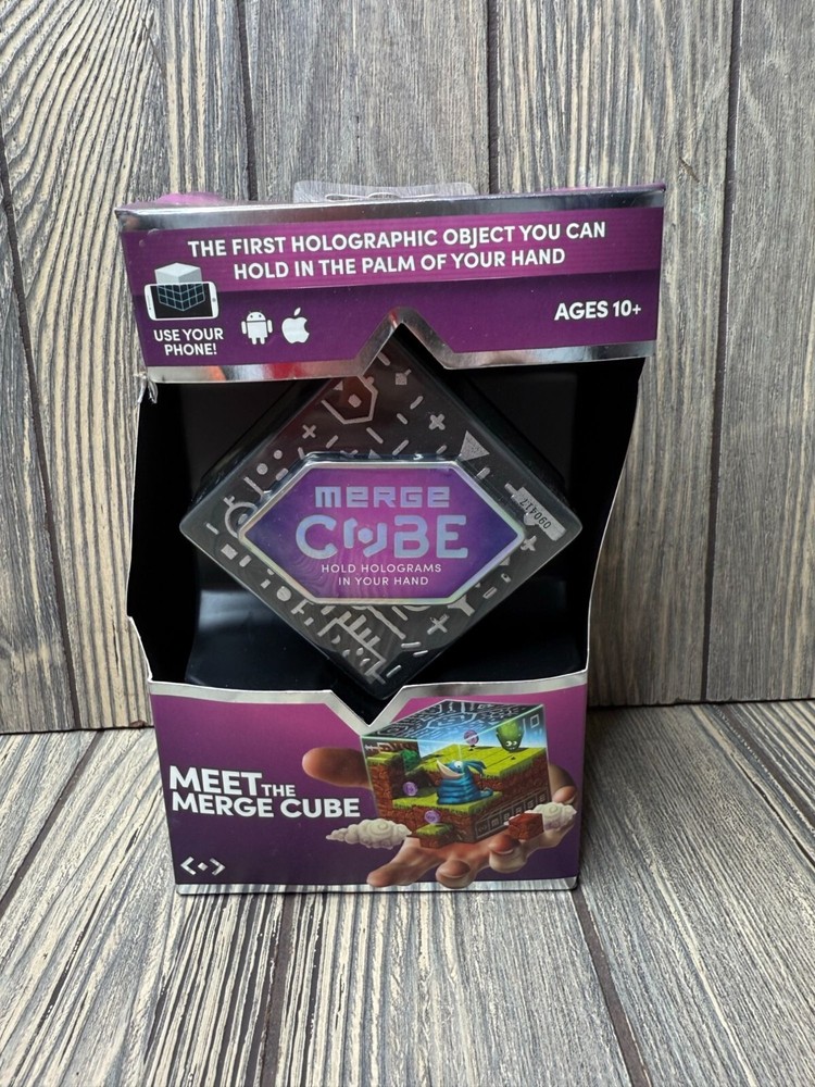 Merge Cube Augmented Reality & Virtual Reality STEM Toy Ages 10+