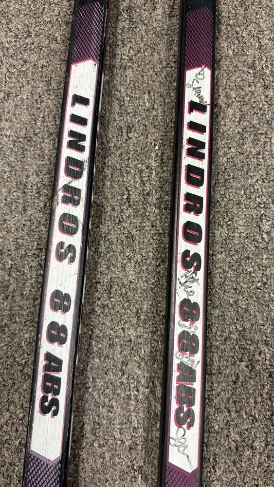 Hockey Player Sticks (BAUER LINDROS ABS) - 2 Pack