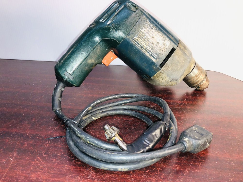 VTG BLACK & DECKER 1/2" Variable Speed Corded Drill Driver Model #7254 Tested