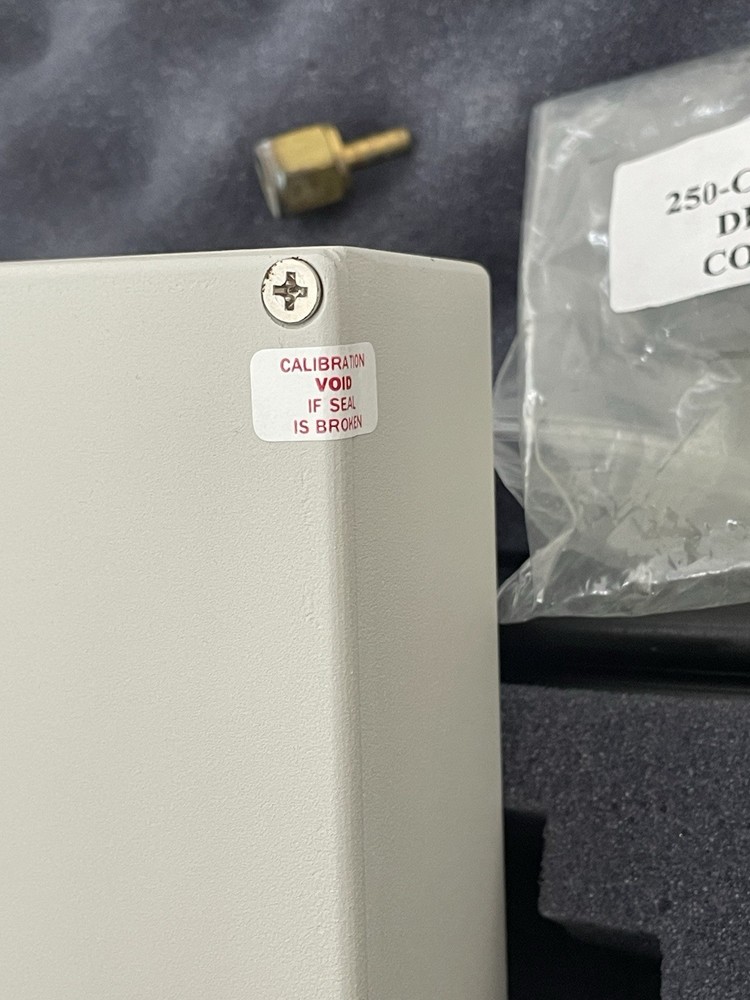 NETECH DIGIMANO DIGITAL PRESSURE / VACUUM METER 2500