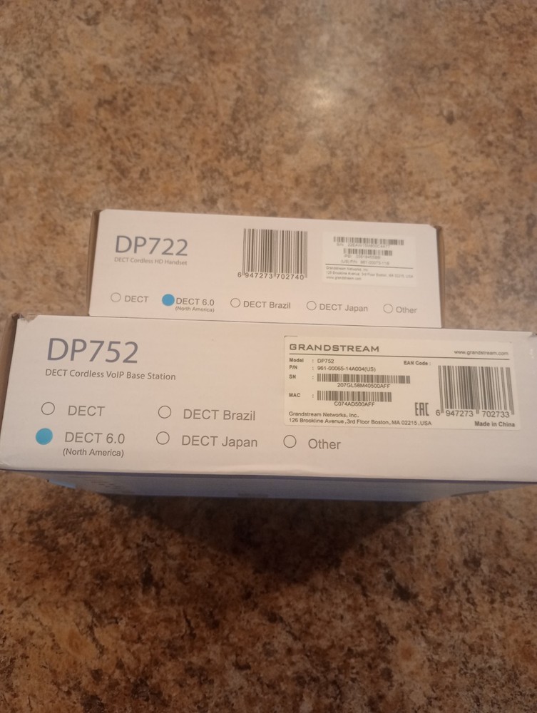 Grandstream DP752 + DP722 DECT VoIP Base Station w/ Cordless Handset Long Range
