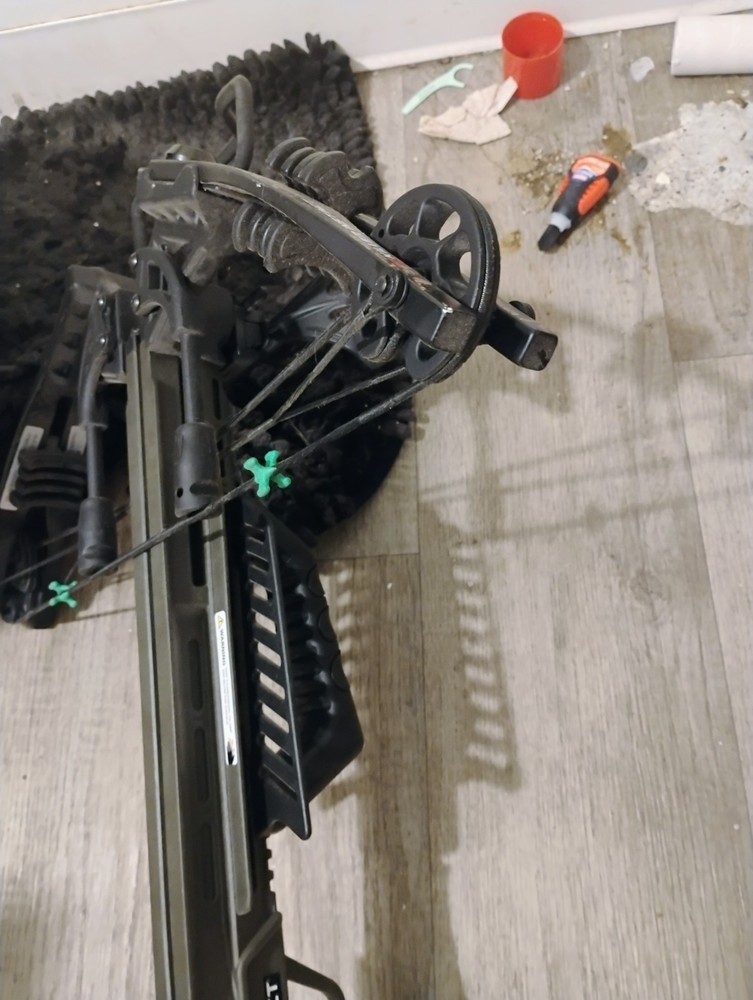 Killer Instinct Lethal 405 FPS Crossbow Bundle